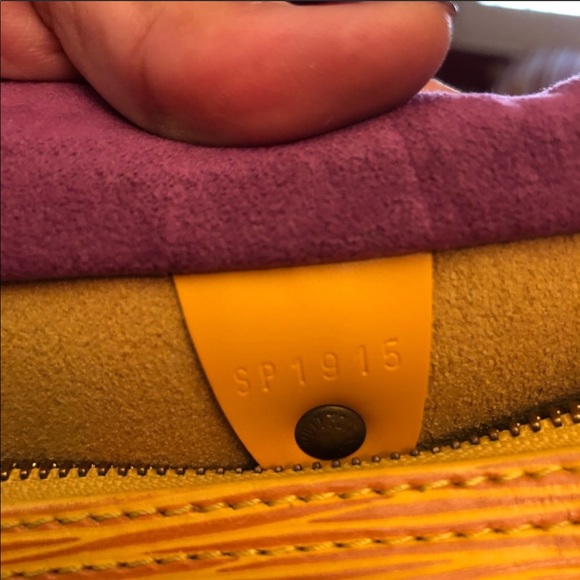 RARE Authentic Louis Vuitton - Picture 2 of 4